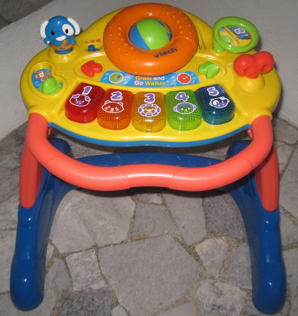 Vtech go and grow top walker